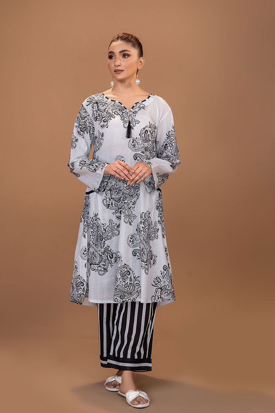 2P PRINTED SUIT