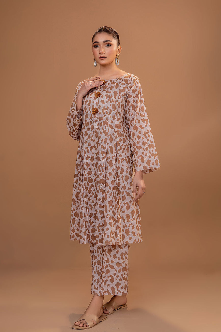 2P PRINTED SUIT